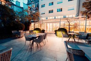 Un restaurant sau alt loc unde se poate mânca la Hotel Wettstein
