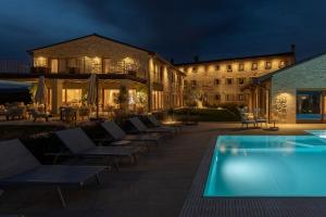 Bazén v ubytování Magari Estates Boutique Hotel nebo v jeho okolí