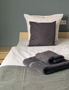 Кровать или кровати в номере StroamCamp Schwedt - a84452