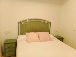 Ein Bett oder Betten in einem Zimmer der Unterkunft Apartamento de 1 dormitorio en Calle Vela