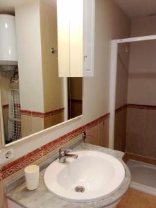 Ein Badezimmer in der Unterkunft Apartamento de 1 dormitorio en Calle Vela