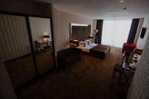 Кровать или кровати в номере Marine Residence Sea View