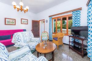 Μια τηλεόραση ή/και κέντρο ψυχαγωγίας στο Villa Tixi