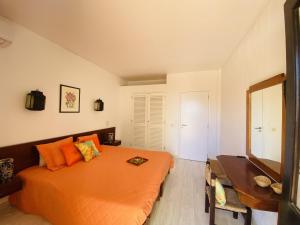 Postel nebo postele na pokoji v ubytování Albufeira Garden Beach + 28 fotografií