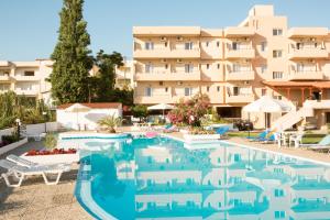 Gallery image of Albatross Hotel in Maleme