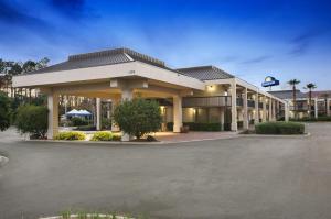 Gallery image of Days Inn by Wyndham Jacksonville Airport in Jacksonville