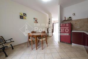 Kuchyň nebo kuchyňský kout v ubytování Via Incrociatore Trieste 2 - Bilocale in centro a Palau + 4 fotografie