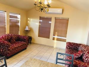 Χώρος καθιστικού στο Casa Parra - One Bedroom San Felipe Rental