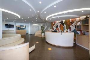 Lobby alebo recepcia v ubytovaní Alaba Hotel