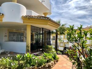 Fotografie z fotogalerie ubytování 2-bed Apt in Sitio de Calahonda under 2km to beach v destinaci Sitio de Calahonda