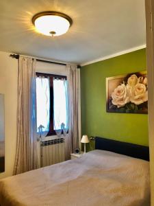 A bed or beds in a room at Heike