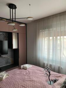 Postel nebo postele na pokoji v ubytování Gold lux