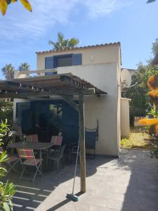 Fotografia z galérie ubytovania Mini villa Santa Giulia v destinácii Porto-Vecchio