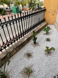 Fotografia z galérie ubytovania Maisonnette Studio bas Suquet, proche plage et palais v Cannes