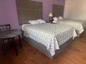 Imagen de la galería de The village inn, en Denham Springs
