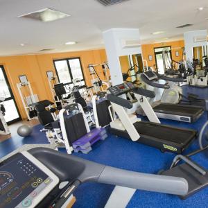 Fitness centrum a/nebo fitness zařízení v ubytování Hotel Novarello