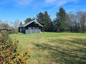 Zahrada ubytování 7 person holiday home in Løgstør-By Traum