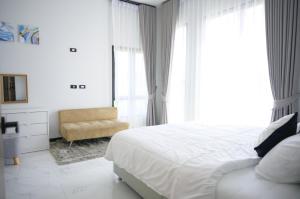 Afbeelding uit fotogalerij van 286poolvilla in Suratthani +29 foto's