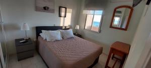 Postel nebo postele na pokoji v ubytování Benal beach bloque 3 vista al mar