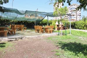 Zahrada ubytování Apartamento con gran urbanización y piscina