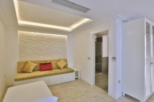 Posezení v ubytování Arnna Hotel