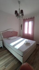 Gallery image of Pappou in Kinion +42 photos