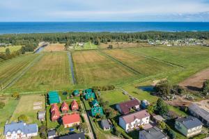 Afbeelding uit fotogalerij van Domki Letniskowe Corleone in Ostrowo +28 foto's