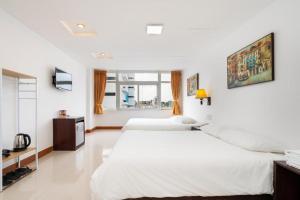 Cabana Hotel - 47A Nguyen Trai, Q1 - by Bay Luxury