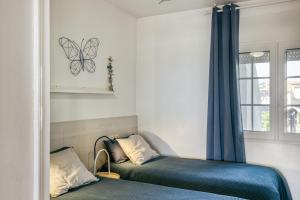 Posteľ alebo postele v izbe v ubytovaní Art- Apartamentos Revilla Tacke A