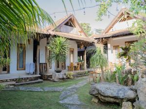 En have udenfor KUBU YANG COTTAGE