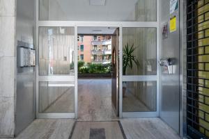 Kép 15min metro Duomo - RHO fiera - Skyscraper Kitchen szállásáról Milánóban a galériában
