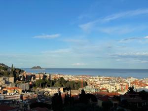 Gallery image of Holiday Rooms La Campagnetta in Alassio
