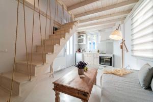 Santorita Suites的休息区