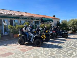 卡尔热斯Hôtel Punta e Mare des Chambres ou des Appartements T2的相册照片