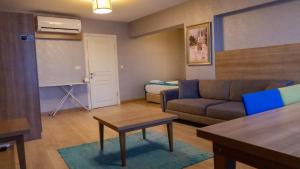Bursa Suites Apart Otel的休息区