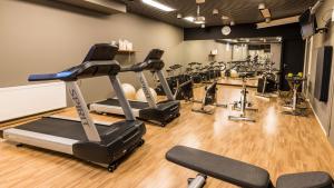 Fitness centrum a/nebo fitness zařízení v ubytování Klækken Hotel