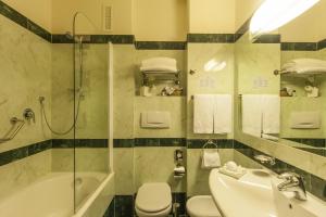 Koupelna v ubytování NilHotel Florence