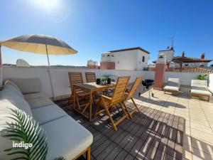Balkón alebo terasa v ubytovaní PET001 - Modern 2 Bedroom Apartment