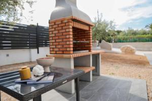 Gallery image of Villa de lujo EL MIRADOR in L'Ampolla