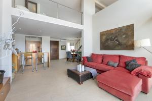 Fotografia z galérie ubytovania Seafront duplex apartment 200 m from Beach v Can Picafort