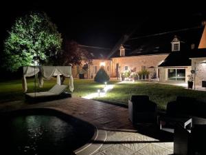 Vonkajšia záhrada v ubytovaní GITE ROMANTIQUE + 21 fotografií