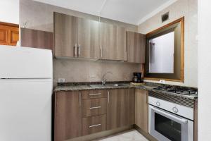 Kuchyň nebo kuchyňský kout v ubytování Apartamento Emeterio