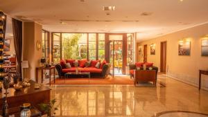 Posezení v ubytování Hotel Tihany Átrium