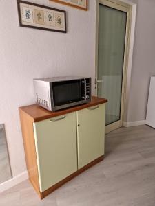 A kitchen or kitchenette at Ca'Mea
