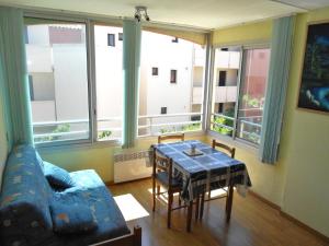 Posedenie v ubytovaní LE NAXOS Joli T2 proche port Mont St Martin Cap d'Agde