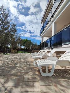 Balkón nebo terasa v ubytování VILLA APARTMENTS FILIP
