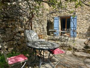 Patio nebo venkovní prostory v ubytování Mon petit Paradis