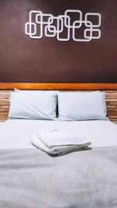 Ένα ή περισσότερα κρεβάτια σε δωμάτιο στο Hotel La Costa - Adults Only