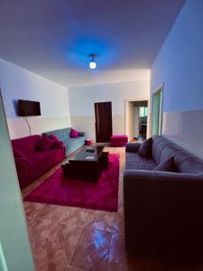 Posezení v ubytování Petra Gold Inn Apartments