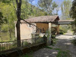 Fotografia z galérie ubytovania Le moulin de Saleth v destinácii Saint-Antonin